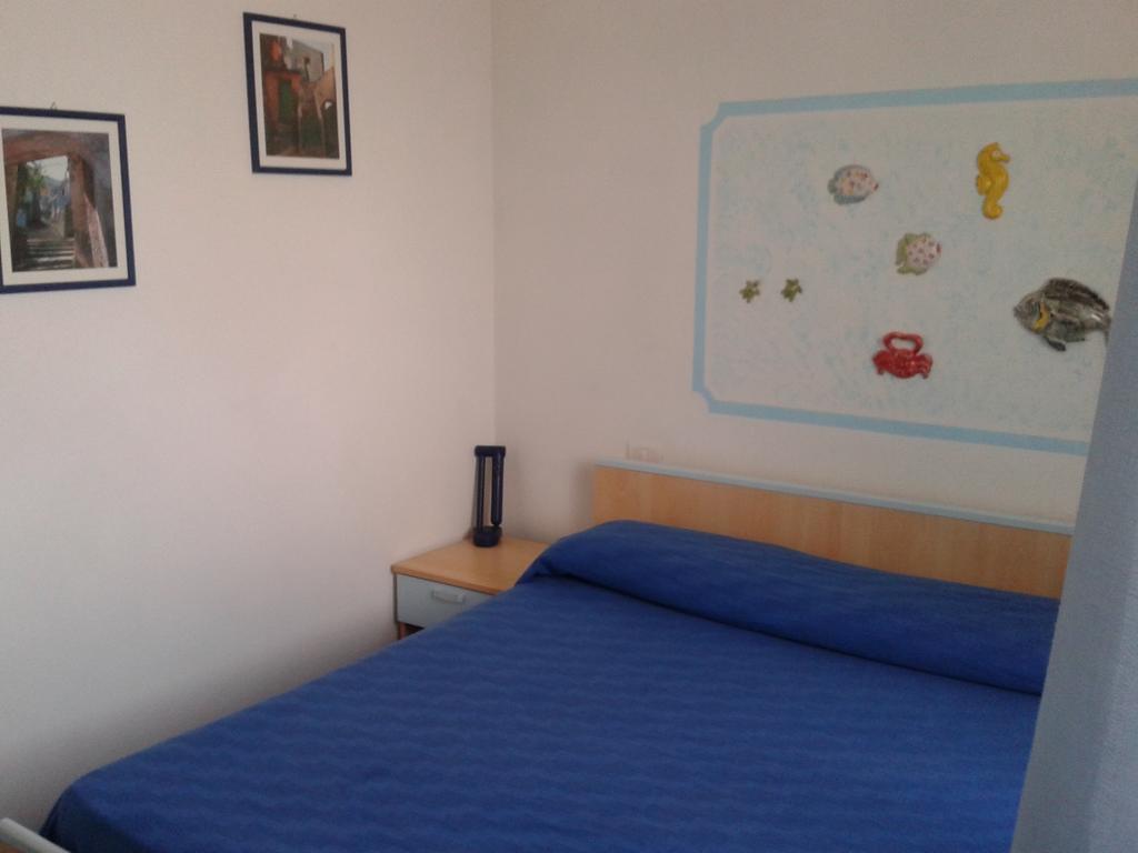 Da Zio Pino Hotel Maratea Bilik gambar